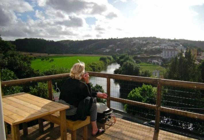 Romantic Riverside Retreat โอเดมิรา ภายนอก รูปภาพ